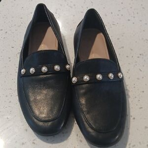 Stuart Weitzman Imitation Pearl Driving Loafer Black Size 8